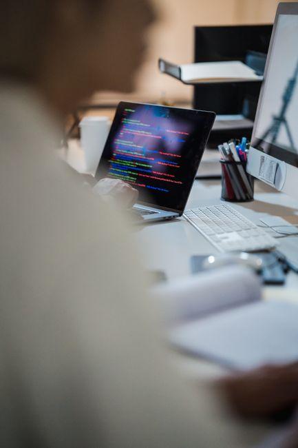Choosing the Right ai agent development company for Scalable Solutions